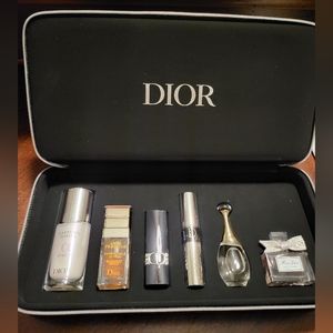 Dior Favorites Cosmetic Case VIP Gift